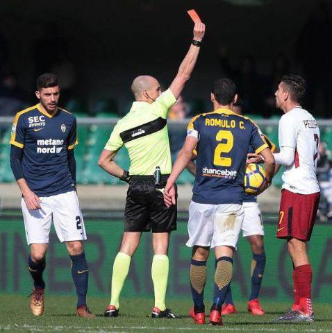  意甲争四悬念再起，罗马力克拉齐奥  