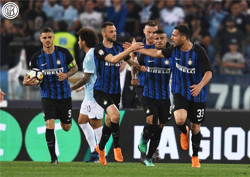  AC米兰德比战绝杀国米，莱奥补时世界波  