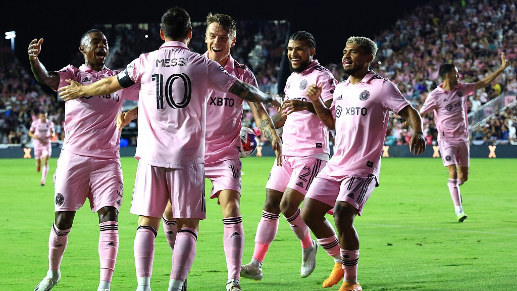 8, 拉齐奥锋线双星联手破纪录  