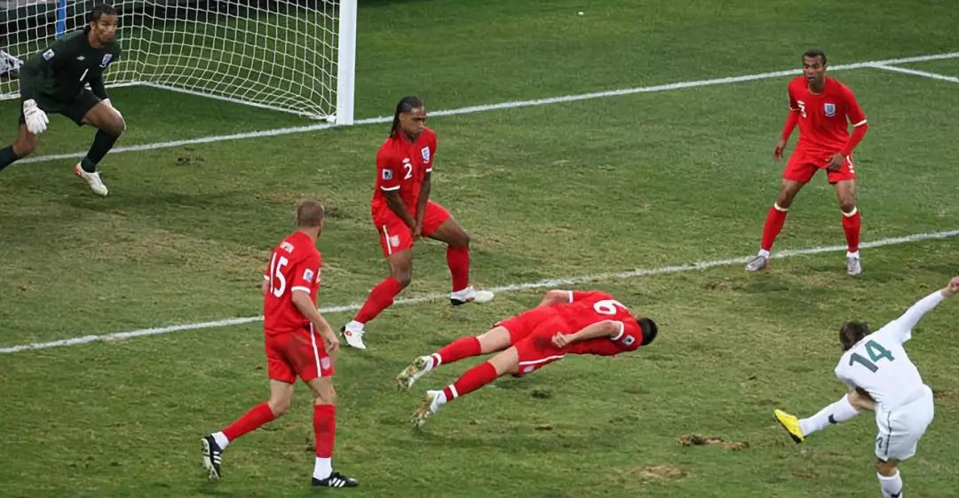  切尔西传奇告别战，特里回归助球队惊险保级