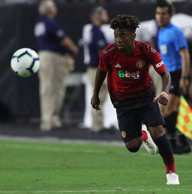  AC米兰青训瑰宝首秀造三球获盛赞  