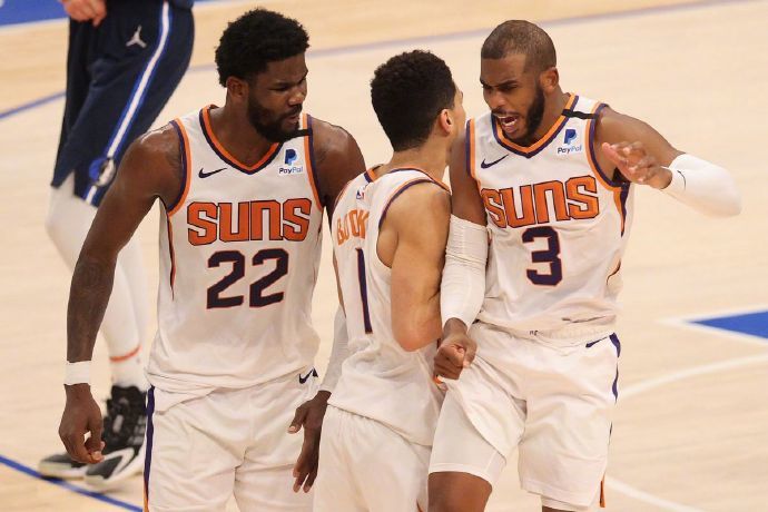  保罗15助攻太阳轻取掘金  